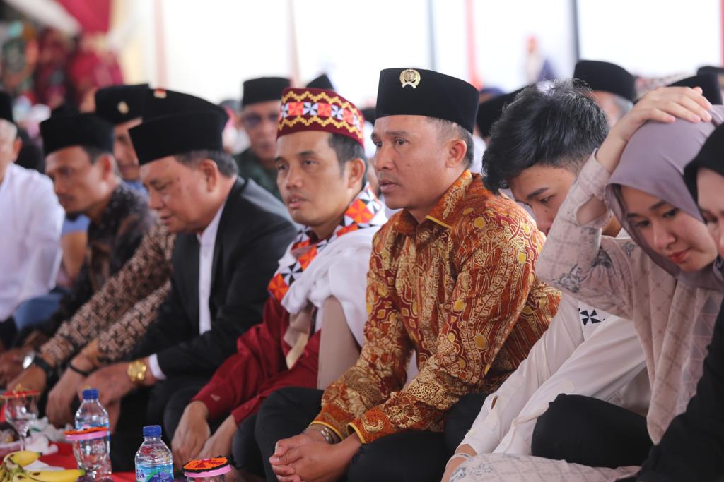 Sepekan Sebelum Purna Bhakti, Bupati dan Wakil Bupati Lampung Barat Gelar Pengajian Akbar
