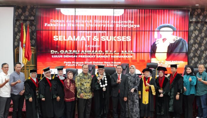 Hadiri Ujian Terbuka, Keluarga Besar Dampingi Kombes Pol Gazali Ahmad Raih Gelar Doktor Ilmu Hukum di Universitas Sriwijaya kampus Bukit